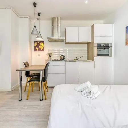 44 Foch 3 Apartamento
