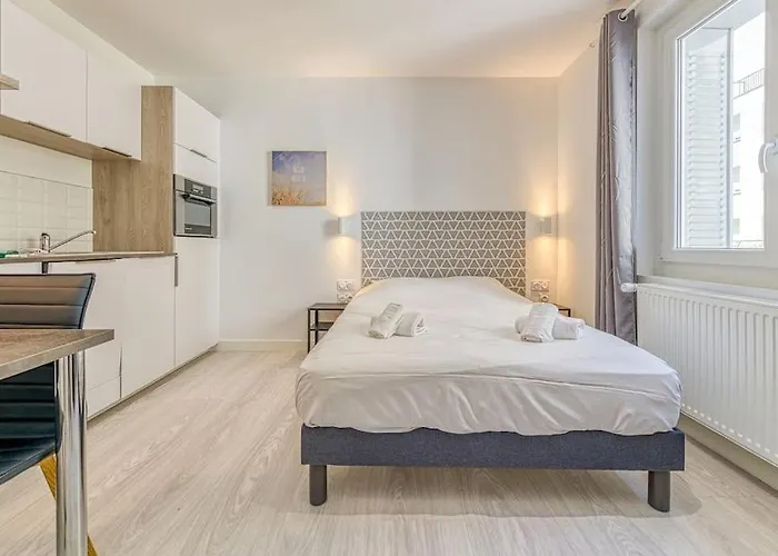 44 Foch 3 * Grenoble